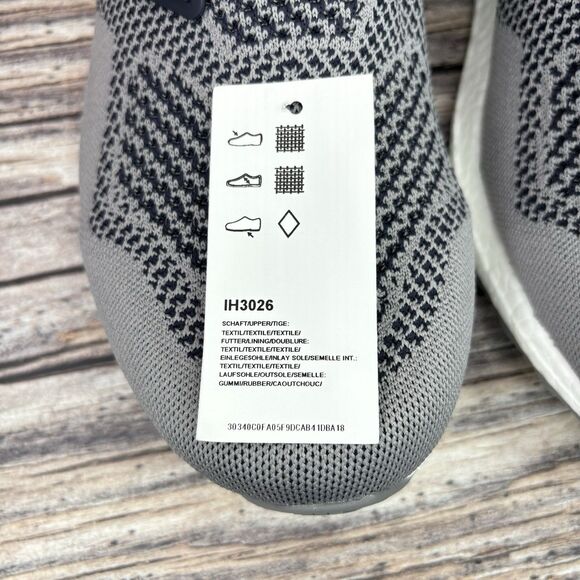 Size 18 Adidas Ultra Boost Navy Cloud White Road Running Shoes IH3026 Mens NWOT